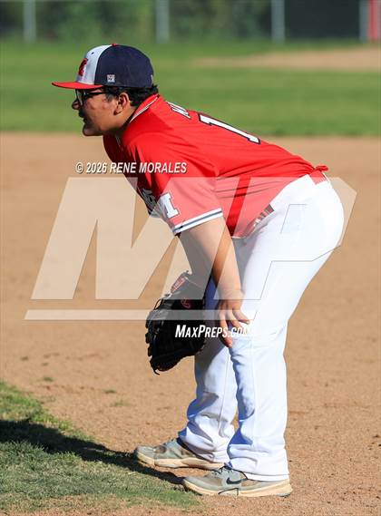 Thumbnail 1 in Righetti vs Marshall photogallery.