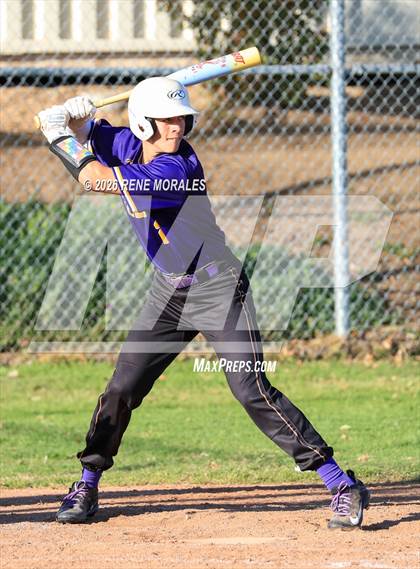 Thumbnail 2 in Righetti vs Marshall photogallery.