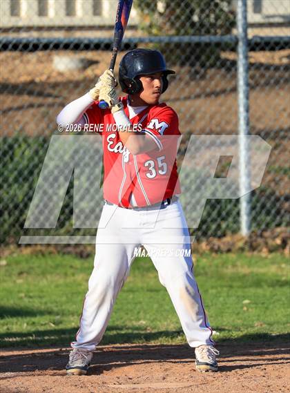 Thumbnail 1 in Righetti vs Marshall photogallery.