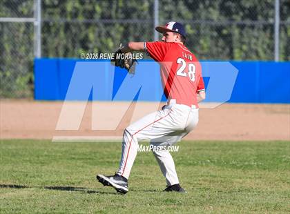 Thumbnail 3 in Righetti vs Marshall photogallery.