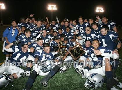 Thumbnail 2 in South East vs. Marshall (CIF LACS D2 Final) photogallery.