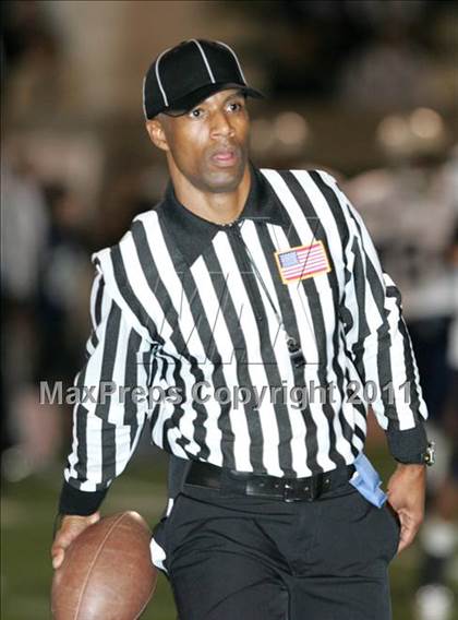 Thumbnail 1 in South East vs. Marshall (CIF LACS D2 Final) photogallery.