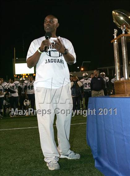Thumbnail 1 in South East vs. Marshall (CIF LACS D2 Final) photogallery.