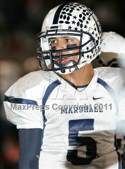 Thumbnail 3 in South East vs. Marshall (CIF LACS D2 Final) photogallery.