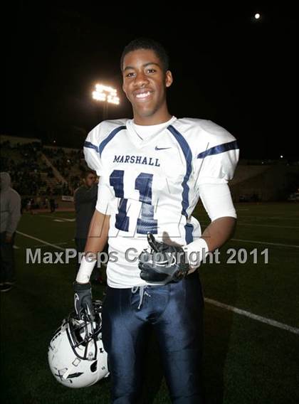Thumbnail 3 in South East vs. Marshall (CIF LACS D2 Final) photogallery.