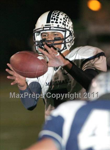 Thumbnail 1 in South East vs. Marshall (CIF LACS D2 Final) photogallery.