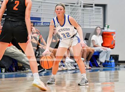 Thumbnail 1 in Pawhuska @ Newkirk photogallery.