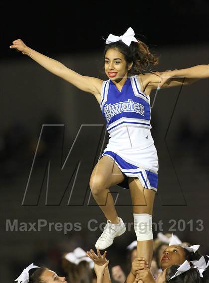 Thumbnail 3 in Atwater @ Elk Grove (CIF SJS D-1 Playoffs, 1st Round) photogallery.