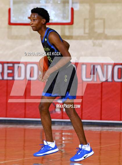 Thumbnail 2 in Crenshaw vs. Redondo Union (Ryse Williams/Pac Shores Tournament) photogallery.