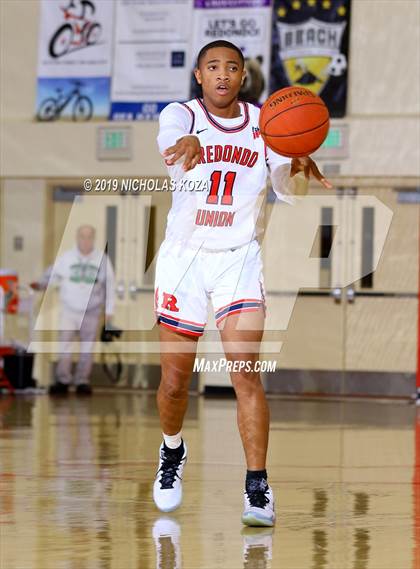 Thumbnail 2 in Crenshaw vs. Redondo Union (Ryse Williams/Pac Shores Tournament) photogallery.