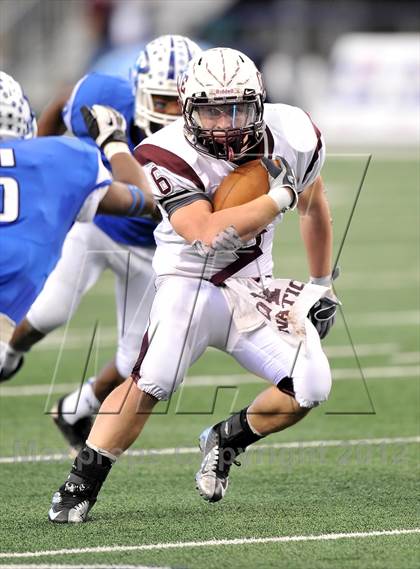 Thumbnail 1 in Cameron Yoe vs. Daingerfield (UIL 2A Division 1 Final) photogallery.