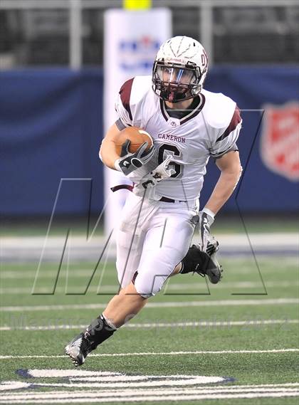 Thumbnail 1 in Cameron Yoe vs. Daingerfield (UIL 2A Division 1 Final) photogallery.