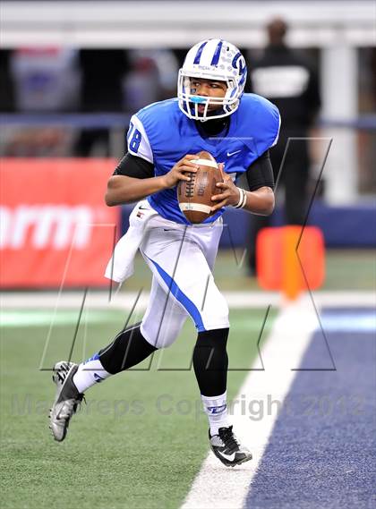 Thumbnail 1 in Cameron Yoe vs. Daingerfield (UIL 2A Division 1 Final) photogallery.