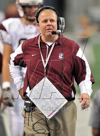 Thumbnail 2 in Cameron Yoe vs. Daingerfield (UIL 2A Division 1 Final) photogallery.