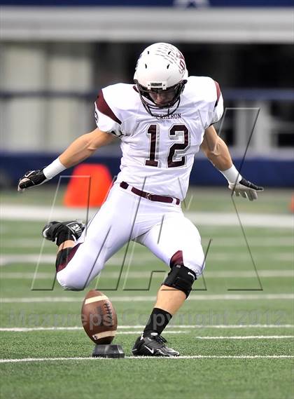 Thumbnail 3 in Cameron Yoe vs. Daingerfield (UIL 2A Division 1 Final) photogallery.