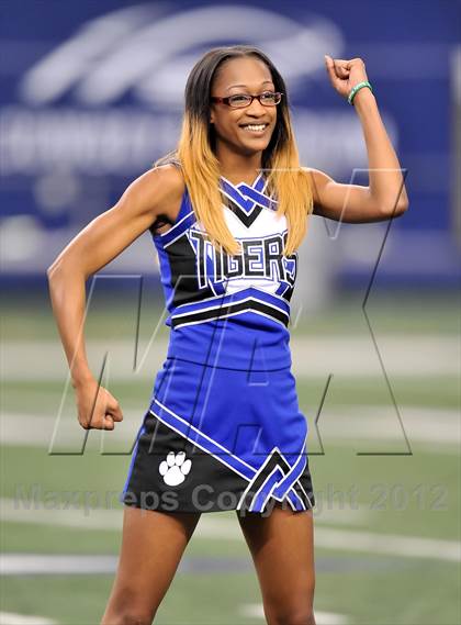 Thumbnail 3 in Cameron Yoe vs. Daingerfield (UIL 2A Division 1 Final) photogallery.