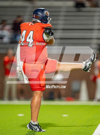 Thumbnail 2 in Foster @ Seven Lakes photogallery.