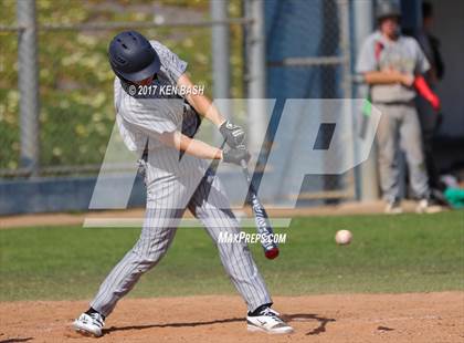 Thumbnail 1 in Oak Park @ Camarillo photogallery.