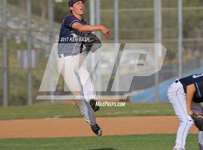 Thumbnail 2 in Oak Park @ Camarillo photogallery.