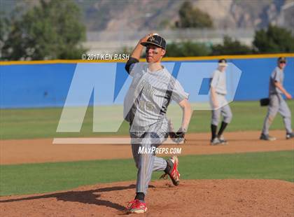 Thumbnail 1 in Oak Park @ Camarillo photogallery.