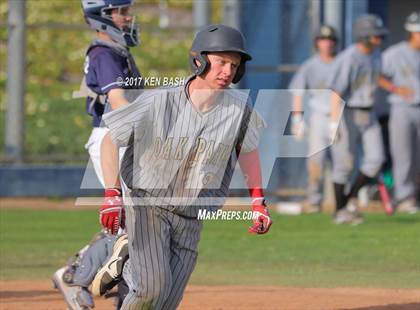Thumbnail 1 in Oak Park @ Camarillo photogallery.