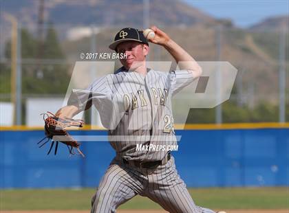 Thumbnail 1 in Oak Park @ Camarillo photogallery.