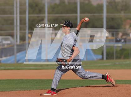 Thumbnail 2 in Oak Park @ Camarillo photogallery.