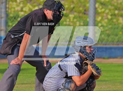 Thumbnail 2 in Oak Park @ Camarillo photogallery.