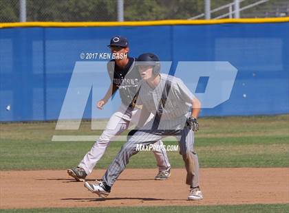 Thumbnail 3 in Oak Park @ Camarillo photogallery.
