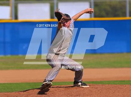 Thumbnail 3 in Oak Park @ Camarillo photogallery.