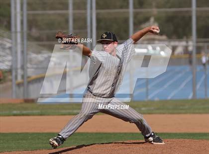 Thumbnail 3 in Oak Park @ Camarillo photogallery.