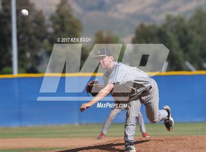 Thumbnail 2 in Oak Park @ Camarillo photogallery.
