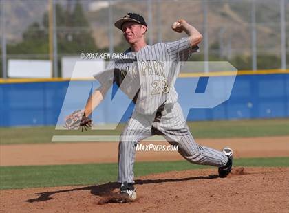 Thumbnail 2 in Oak Park @ Camarillo photogallery.