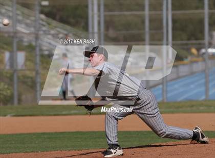 Thumbnail 3 in Oak Park @ Camarillo photogallery.