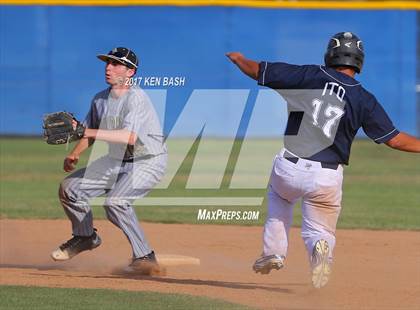 Thumbnail 2 in Oak Park @ Camarillo photogallery.