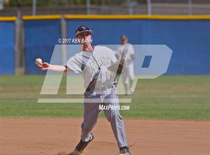 Thumbnail 1 in Oak Park @ Camarillo photogallery.