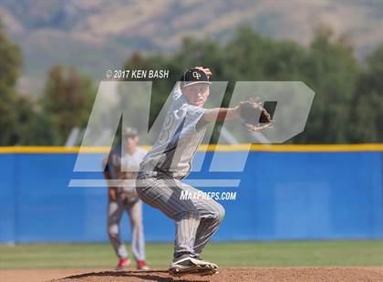 Thumbnail 2 in Oak Park @ Camarillo photogallery.