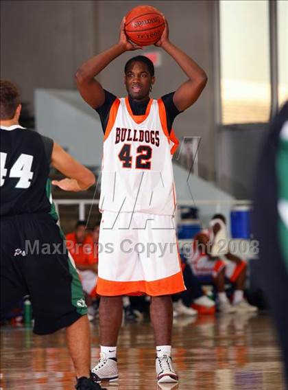 Thumbnail 2 in Berkner vs. La Porte (McDonald's Texas Invitational) photogallery.