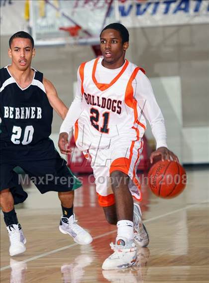 Thumbnail 1 in Berkner vs. La Porte (McDonald's Texas Invitational) photogallery.