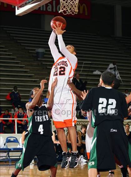 Thumbnail 3 in Berkner vs. La Porte (McDonald's Texas Invitational) photogallery.