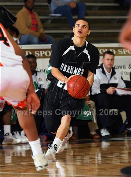 Thumbnail 2 in Berkner vs. La Porte (McDonald's Texas Invitational) photogallery.