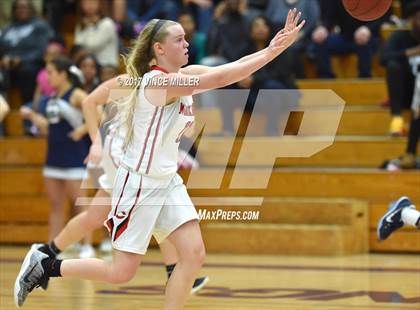 Thumbnail 3 in Bellarmine Prep vs. Camas (WIAA WCD Final) photogallery.