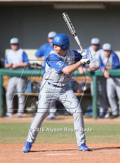 Thumbnail 2 in Walton vs Bingham (National High School Invitational)  photogallery.