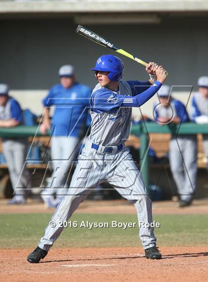 Thumbnail 1 in Walton vs Bingham (National High School Invitational)  photogallery.