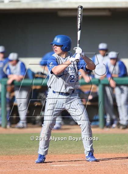 Thumbnail 1 in Walton vs Bingham (National High School Invitational)  photogallery.
