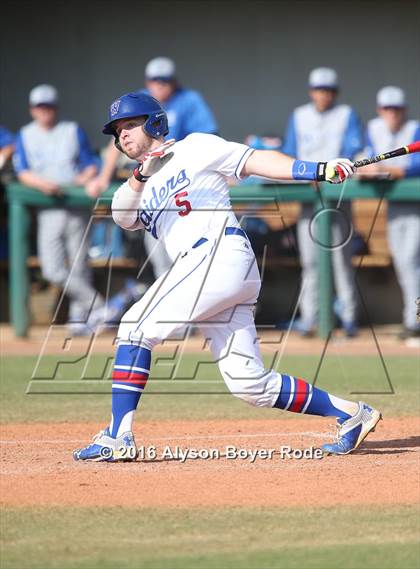 Thumbnail 2 in Walton vs Bingham (National High School Invitational)  photogallery.