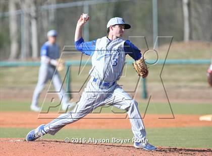Thumbnail 3 in Walton vs Bingham (National High School Invitational)  photogallery.