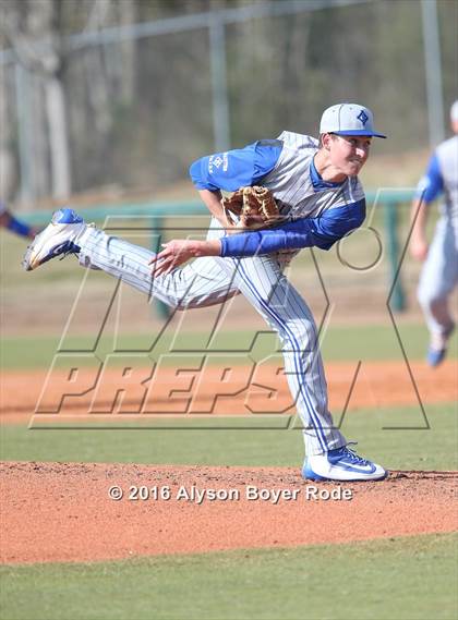 Thumbnail 2 in Walton vs Bingham (National High School Invitational)  photogallery.