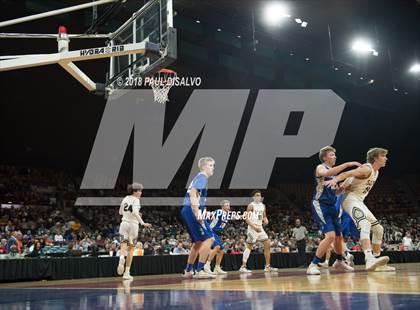 Thumbnail 1 in Longmont vs. Pueblo South (CHSAA 4A Final Four) photogallery.