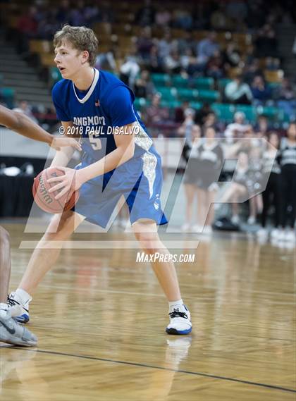 Thumbnail 3 in Longmont vs. Pueblo South (CHSAA 4A Final Four) photogallery.